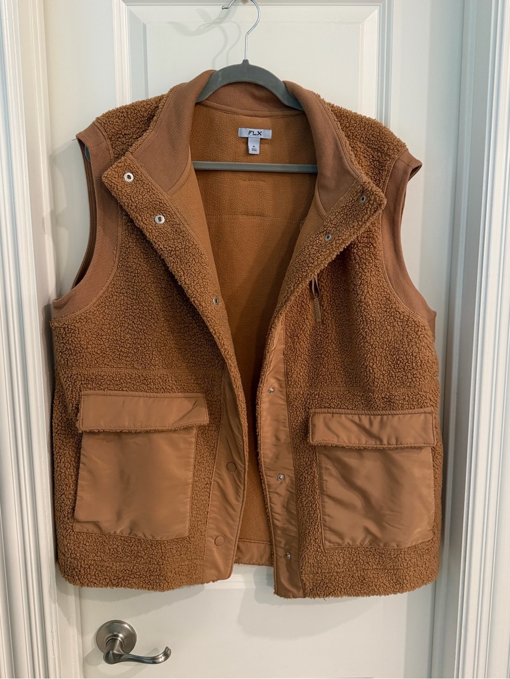 Oversized fleece vest